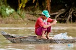 Cambodian river-life; boatride from Battambang to Siem Reap. : Cambodia