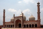 Delhi's Jama Masjid; the largest mosque in India (completed in 1658). : India, India