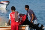 Fisherman getting ready for sea. : Panama, People