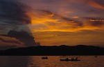 Sunset over West Lake in Hángzhou. : China, Sunset