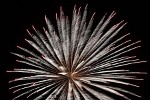 Fireworks at Guy Fawkes Night or Bonfire Night, Fareham, UK.  Commemoration of the events on 5 November 1605, when Guy Fawkes, a member of the Gunpowder Plot, was arrested while guarding explosives the plotters had placed beneath the House of Lords. : Fireworks, United Kingdom